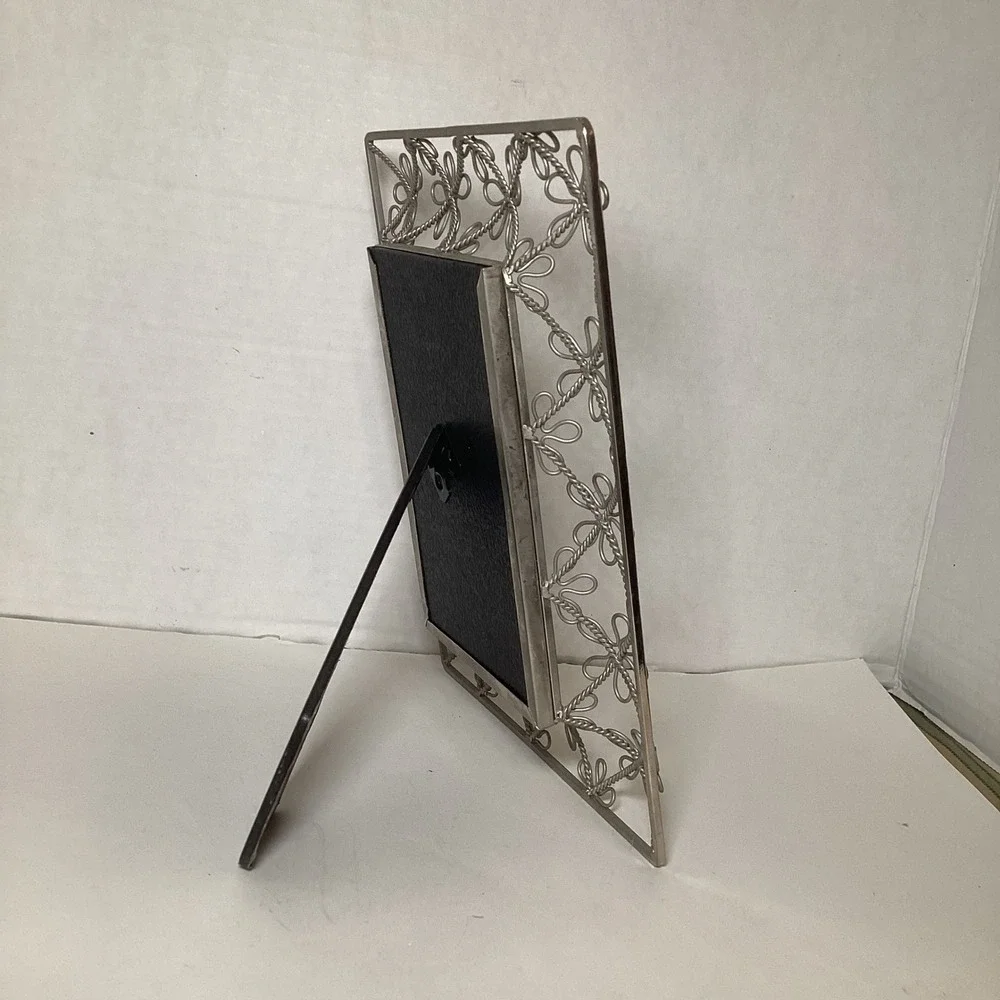 Silver Tone Filigree Floral Metal Picture Frame Vertical Tabletop Display